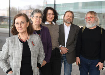 Kevätkokouksessa Kritiikin Kannukset -lautakuntaan valitut Raisa Rauhamaa