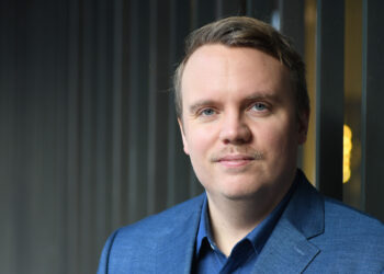 Suomen arvostelijain liiton puheenjohtajaksi 2022–2023 valittu kriitikko Vesa Rantama. Kuva: Jouni Viitala