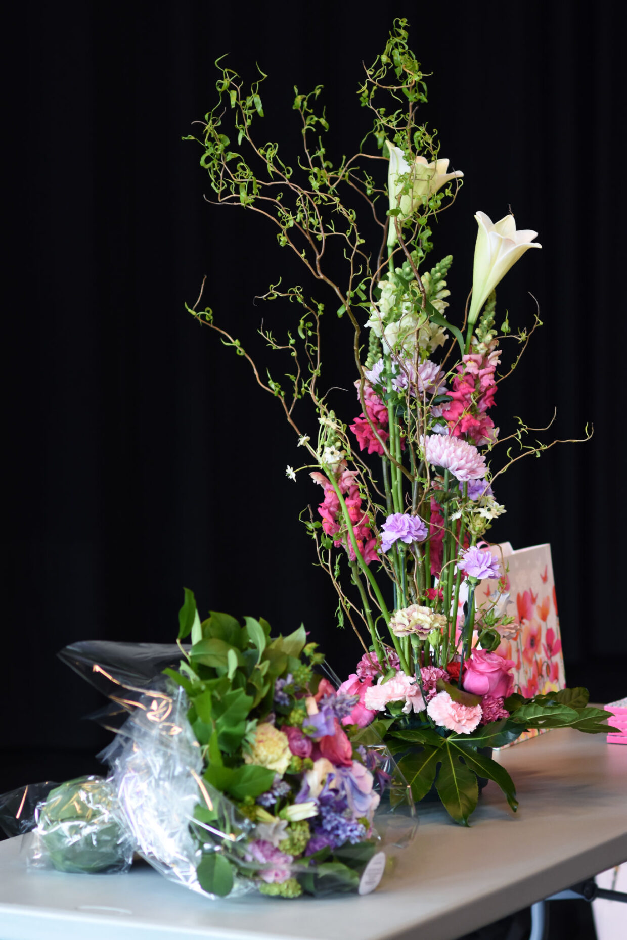 Kukkia SARVin kevätkokouksessa. Kuva: Jouni Viitala