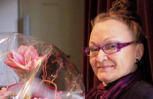 Kaisu Mikkola nimitettiin SARVin kunniajäseneksi vuonna 2012. KUVA: Jouni Viitala.