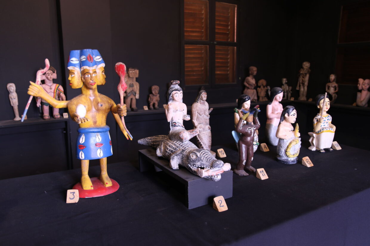 Mami Wata – Le retour en Afrique -näyttely suomalais-afrikkalaisen kulttuurikeskus Villa Karon museossa