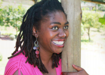 Siza Nkosi oli yksi Vhemben runofestivaalien esiintyjistä. Kuva: Hector Kunene