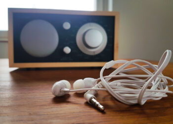 Podcast-kritiikki – kuinka lähestyä audiosillisalaattia?