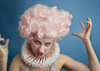 Voisiko teatteri olla enemmän kirjasto ja vähemmän museo? Tanssi, teatteri ja ooppera taideteosten aiheena vuonna 2023–2024, osa 2