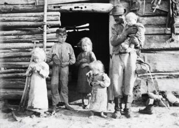 Työläiskirjallisuutta köyhistä naisista, joille on elämässä käynyt paska mäihä