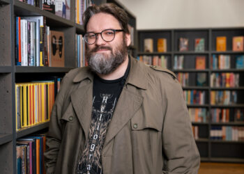 E. J. Vehmas -palkinto sarjakuvakriitikko Ville Hänniselle