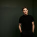 Vuoden 2026 Kritiikin Kannukset -palkinto dramaturgi Rasmus Arikalle