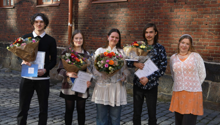 Nuorten Mikä kritiikki! -kirjoituskilpailun voittajat julkistettu