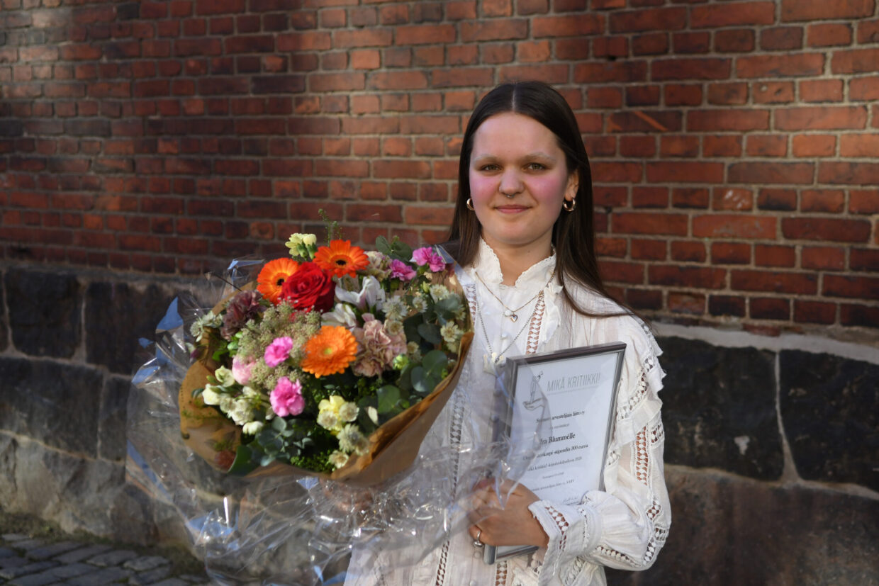 Nuorten Mikä kritiikki! -kirjoituskilpailun voittajat julkistettu