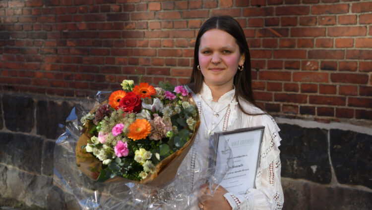 Nuorten Mikä kritiikki! -kirjoituskilpailun voittajat julkistettu