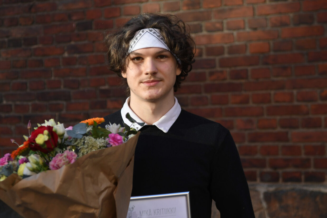 Nuorten Mikä kritiikki! -kirjoituskilpailun voittajat julkistettu
